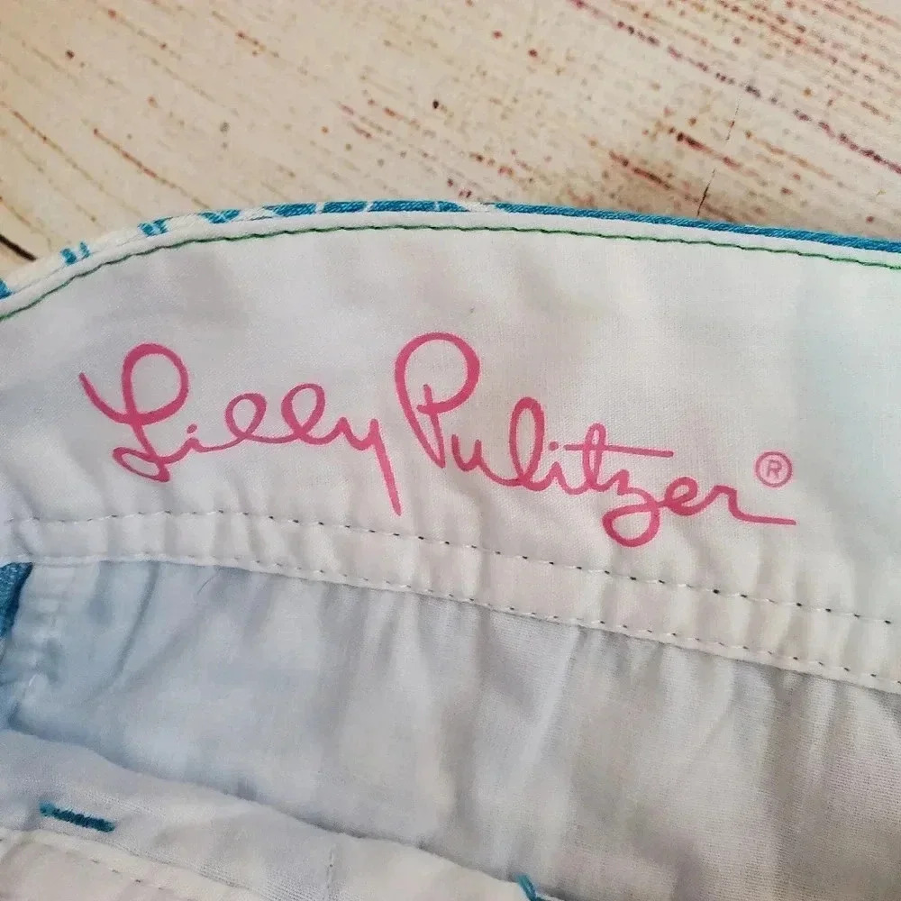 Lilly Pulitzer Womens Size 2 Blue/WhiteJoe Fish Callahan Shorts - Picture 10 of 10